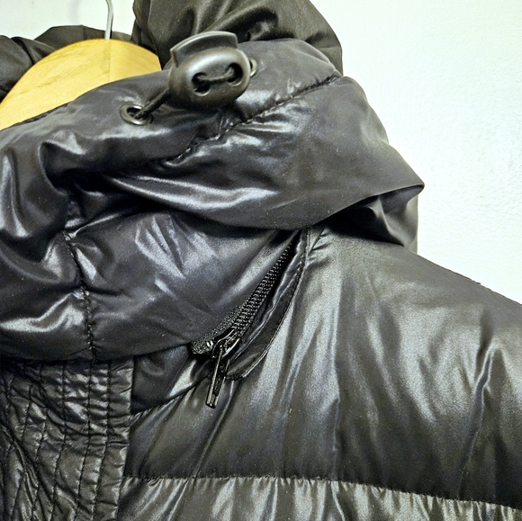 Roots Canada womens puffer coat- Sz Large - Picture 4 of 15